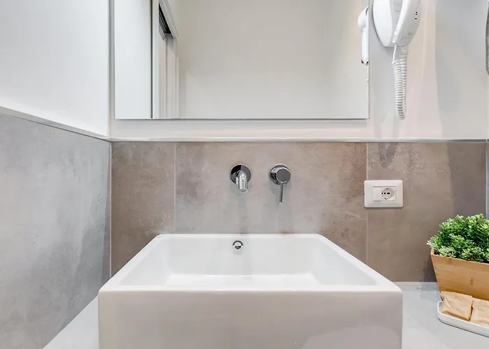 Colonna Luxury Apartment Rome
